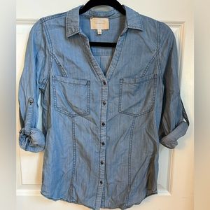 Skies Are Blue Denim shirt-Size XS